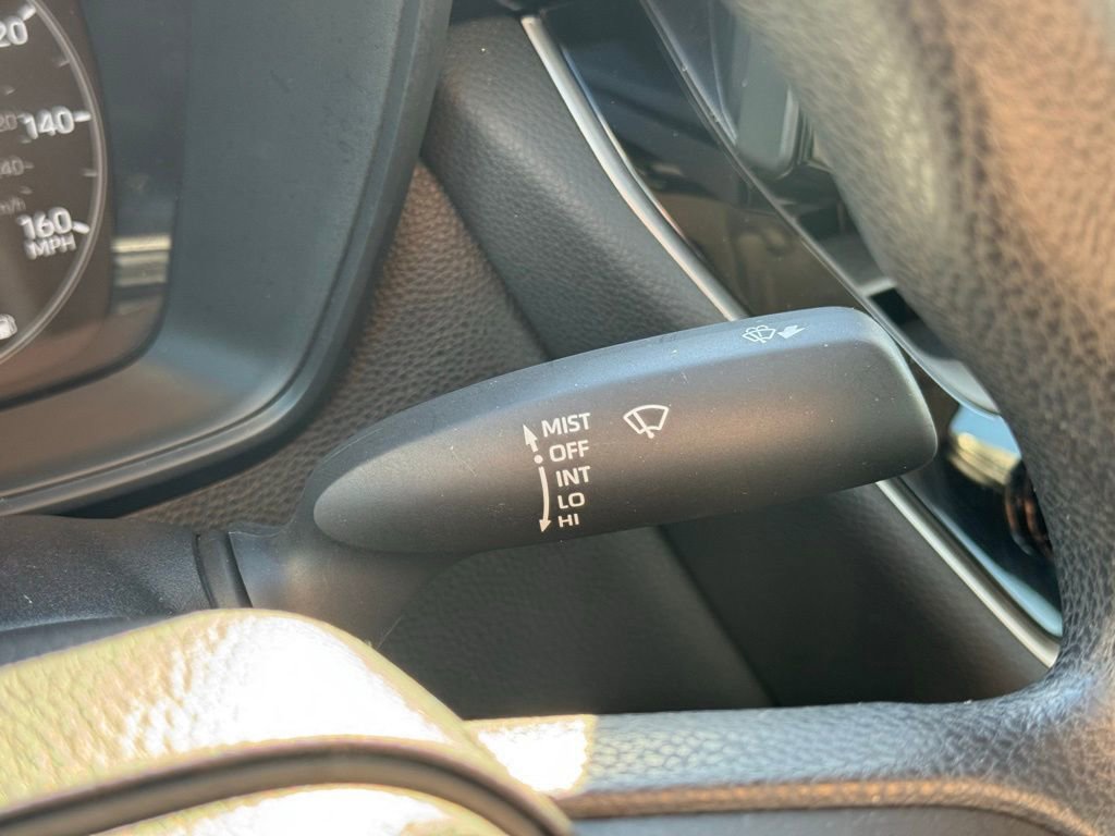 Used 2023 Toyota Corolla LE w/ Carpet Mat Package (TMS) FWD image 28