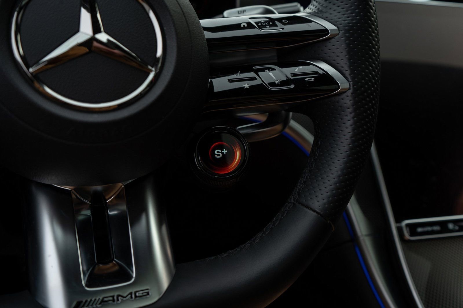 Used 2024 Mercedes-Benz C 43 AMG 4MATIC Sedan image 49