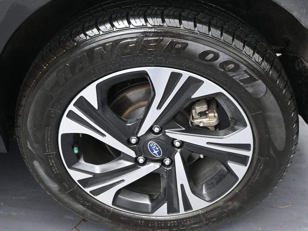 Used 2024 Subaru Crosstrek 2.0i Premium image 39