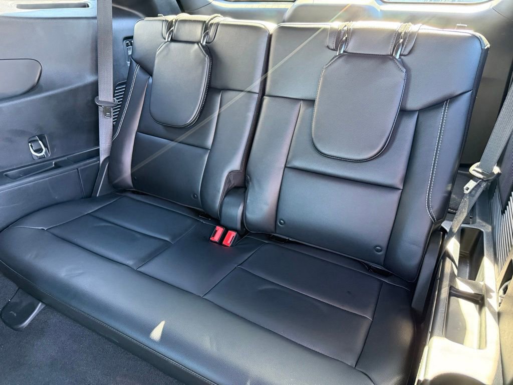 Certified 2024 Ford Explorer ST w/ Equipment Group 401A image 9