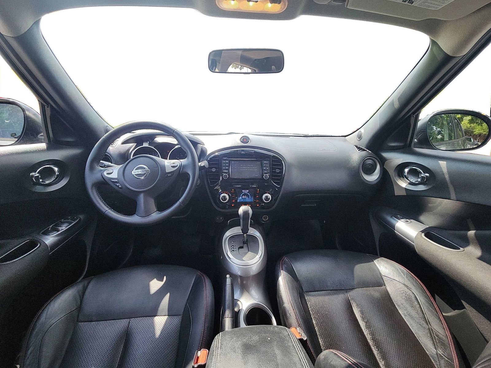 Used 2014 Nissan Juke SL w/ Sport Package FWD image 14