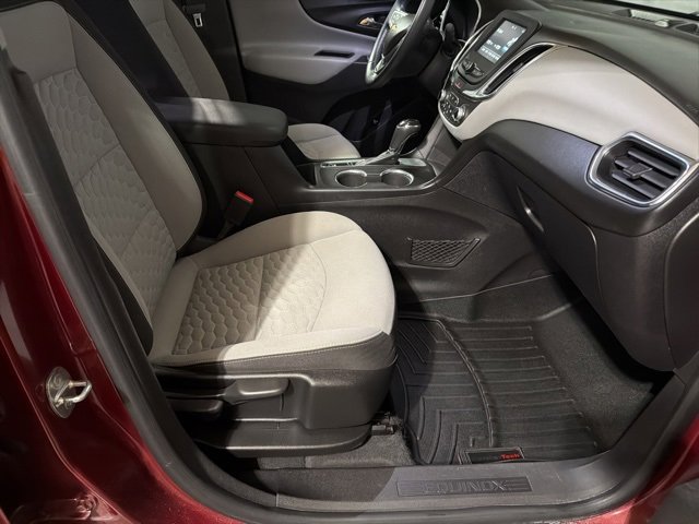 Used 2018 Chevrolet Equinox LT image 22