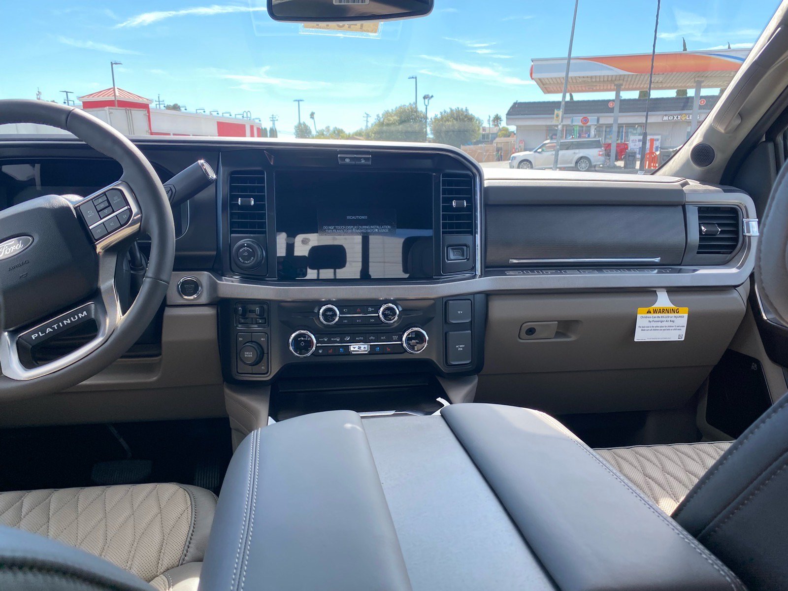 New 2027 Ford F450 Platinum w/ Platinum Plus Package AWD/4WD image 19