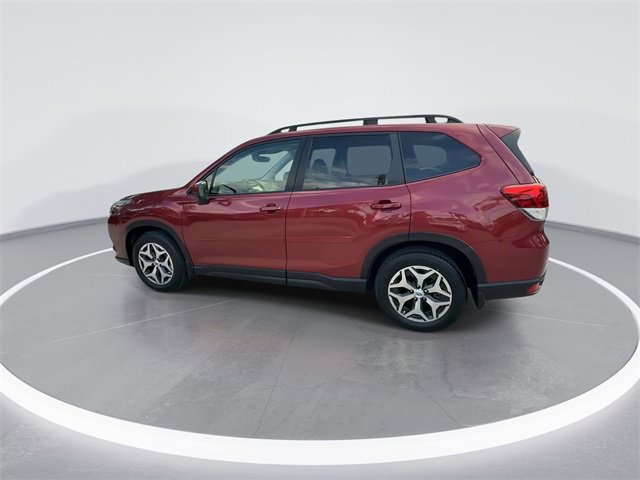 Certified 2022 Subaru Forester Premium w/ Popular Package #2 image 5