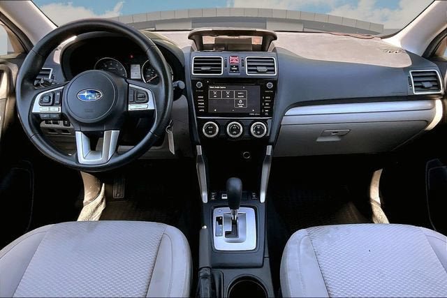 Used 2018 Subaru Forester 2.5i Premium w/ All-Weather Package AWD/4WD image 15