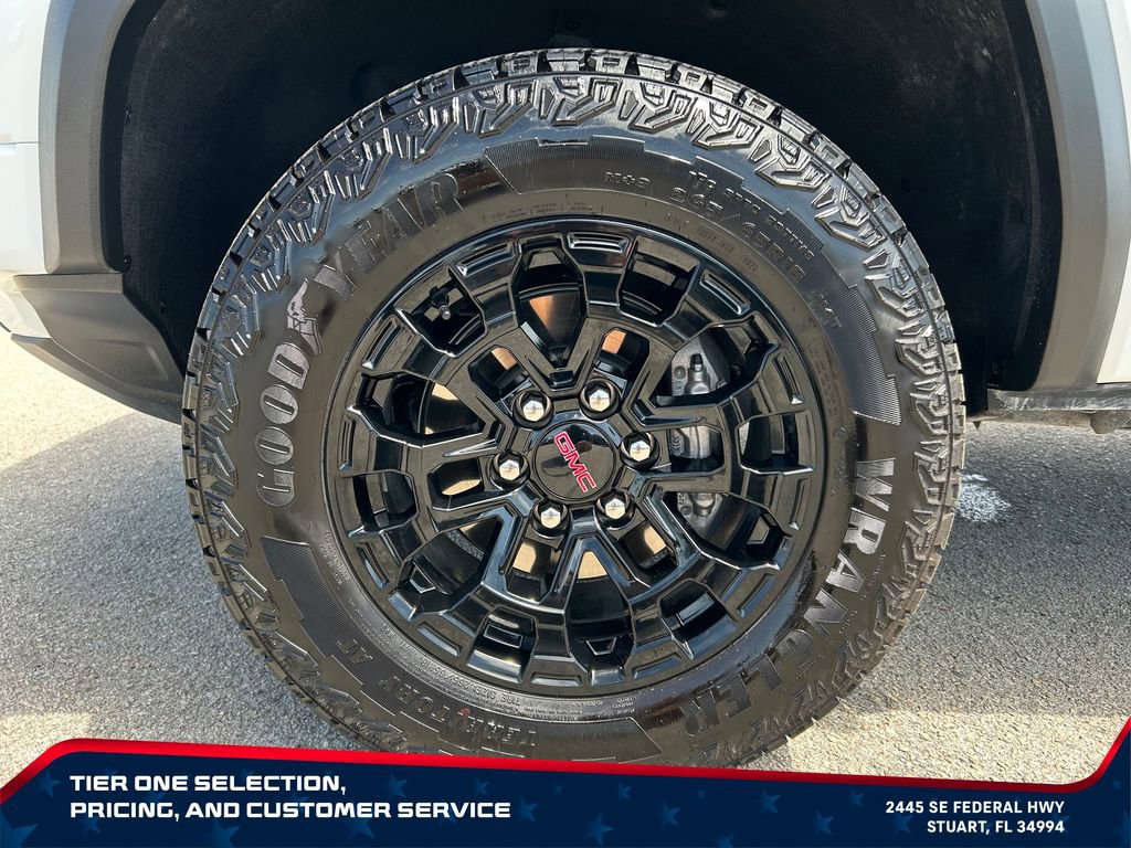 Used 2026 GMC Canyon Elevation RWD image 21