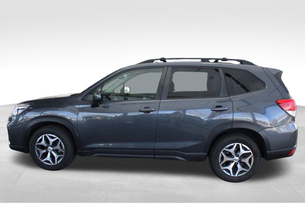 Used 2021 Subaru Forester Premium image 13