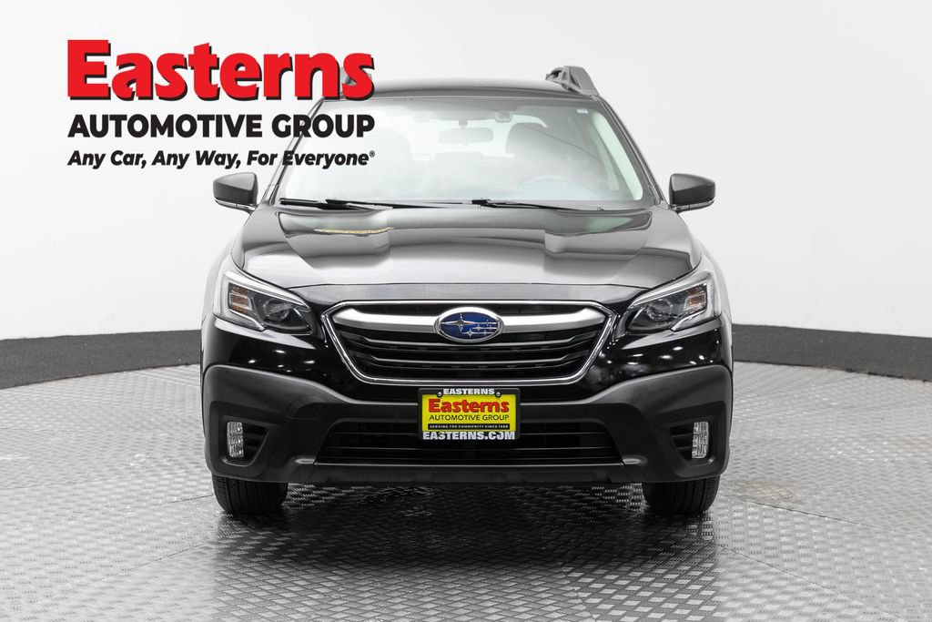 Used 2022 Subaru Outback AWD/4WD image 2