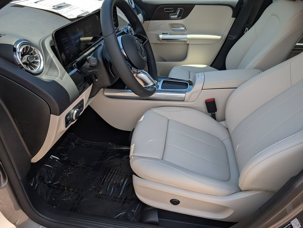 New 2026 Mercedes-Benz GLA 250 4MATIC image 11