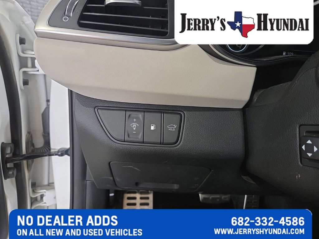 Used 2023 Genesis G70 3.3T w/ Sport Prestige Package RWD image 16