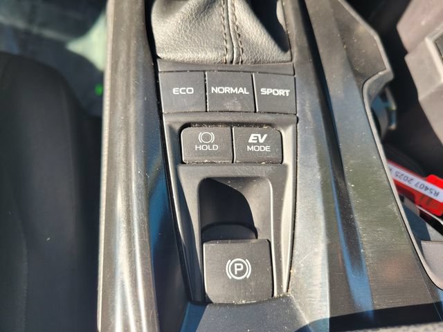 Used 2025 Toyota Camry LE w/ Convenience Package AWD/4WD image 26
