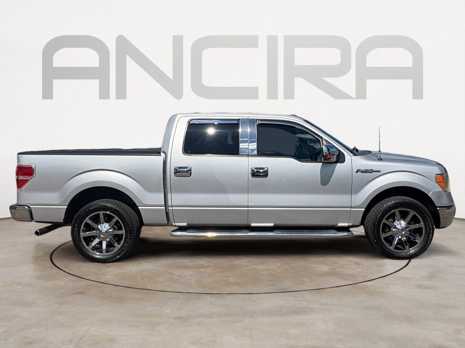 Used 2014 Ford F150 XLT w/ Equipment Group 302A Luxury RWD image 11
