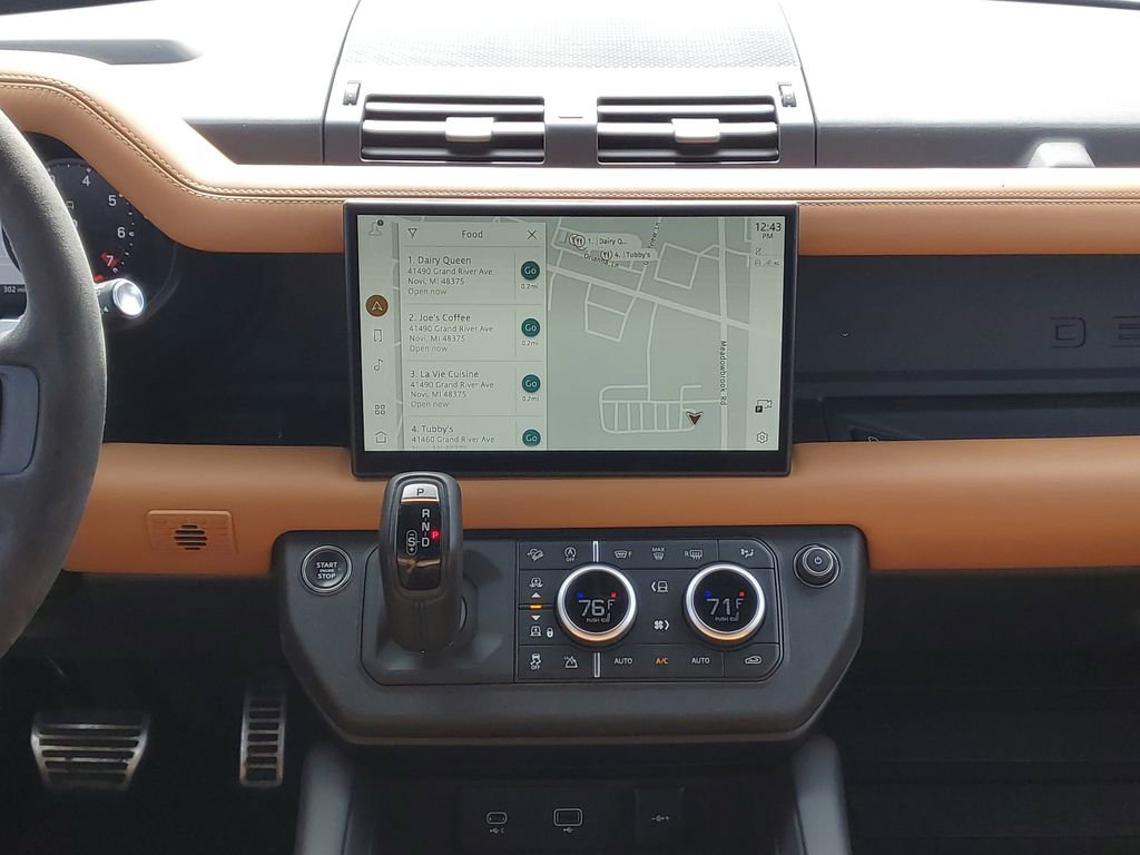 Used 2023 Land Rover Defender 110 V8 image 33