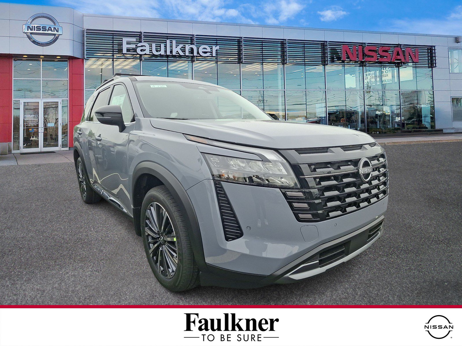 New 2026 Nissan Pathfinder Platinum AWD/4WD image 1