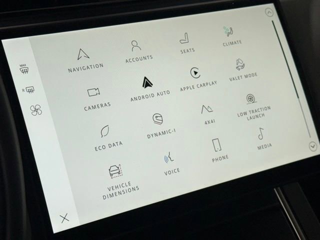 New 2026 Land Rover Range Rover Velar Dynamic SE image 24