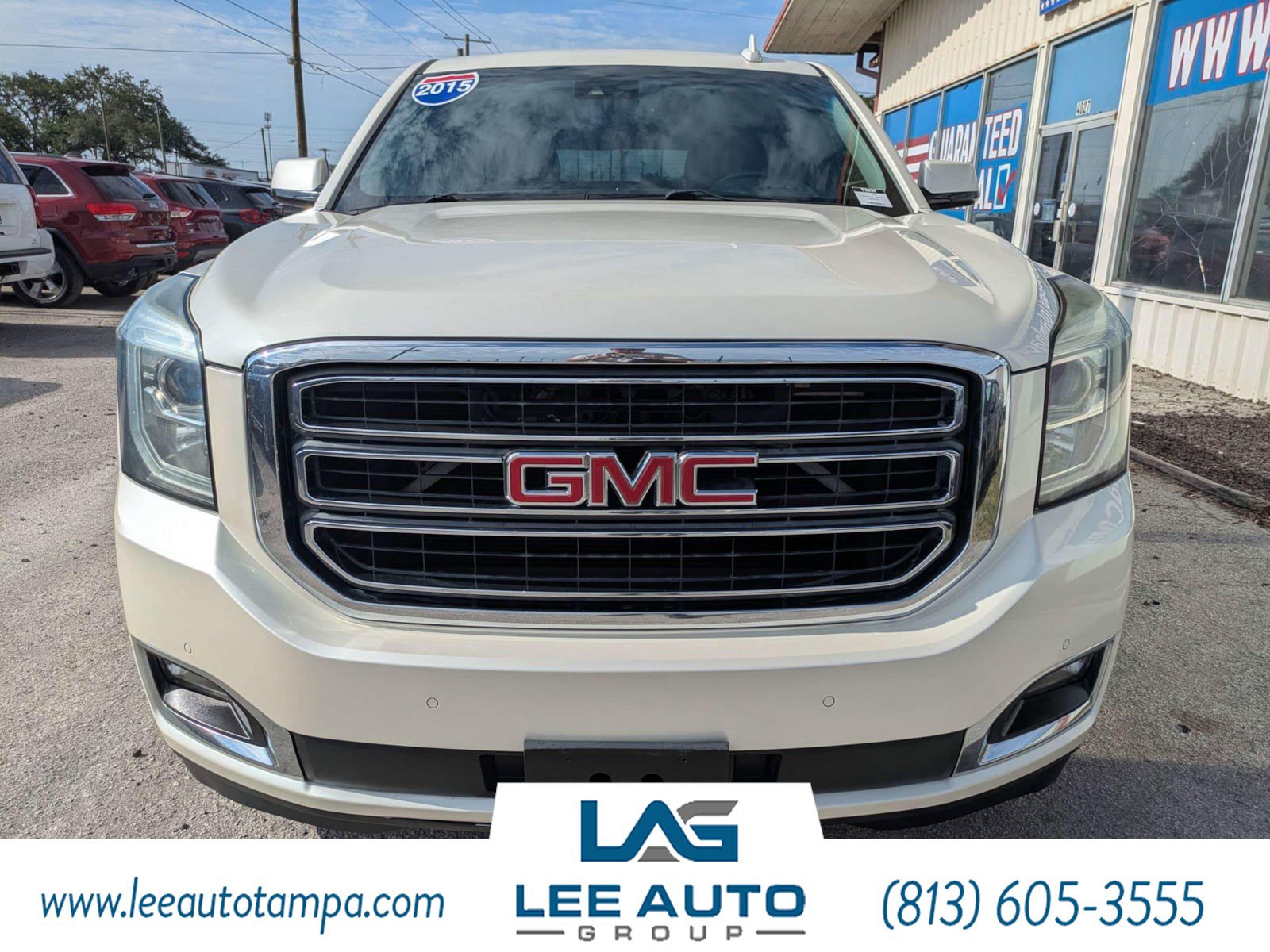 Used 2015 GMC Yukon XL SLT w/ Open Road Package AWD/4WD image 8
