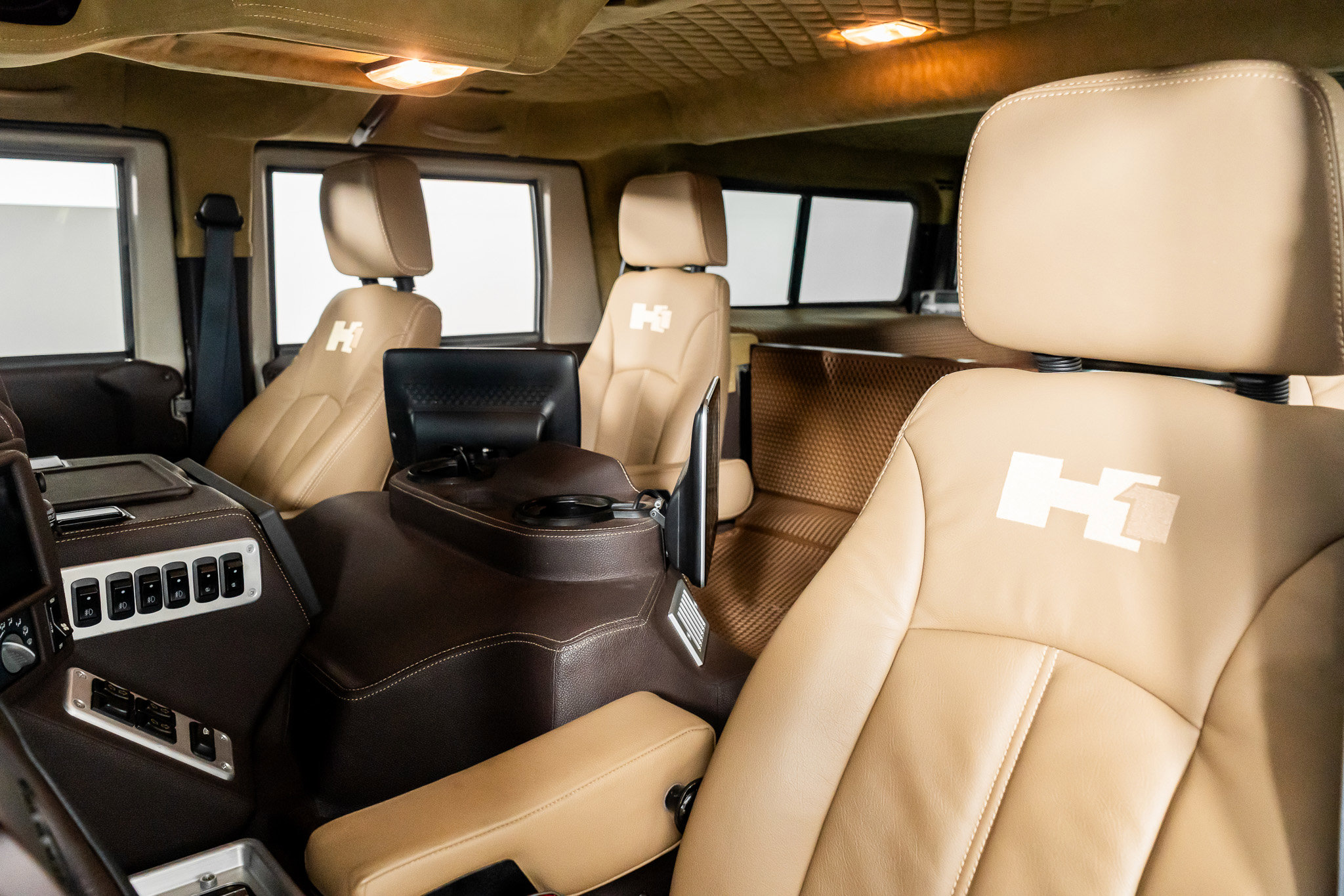 Used 2003 HUMMER H1 4-Door Wagon image 27