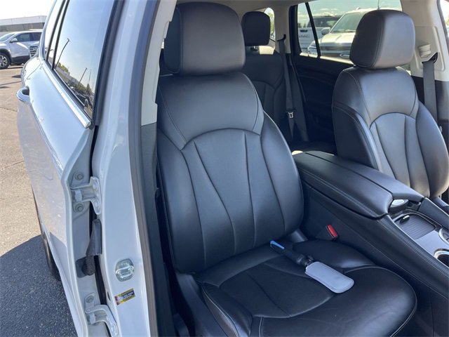 Used 2020 Buick Envision Essence image 25