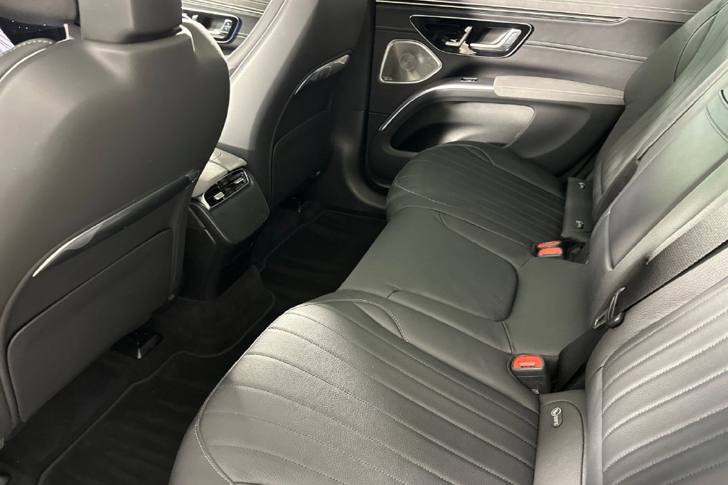 Certified 2024 Mercedes-Benz EQS 450+ 4MATIC SUV image 15