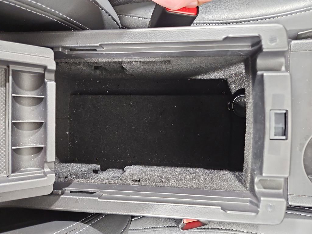 Used 2017 Subaru Legacy 2.5i Limited image 26