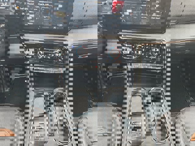 Used 2024 GMC Sierra 2500 AT4 w/ AT4 Premium Plus Package image 11