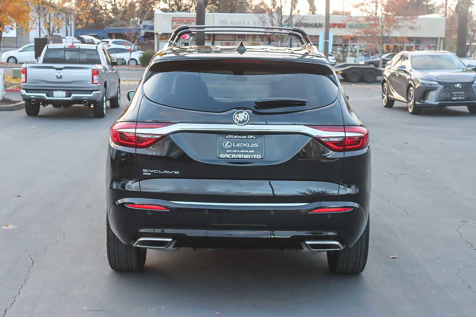 Used 2021 Buick Enclave Avenir w/ Avenir Technology Package image 3