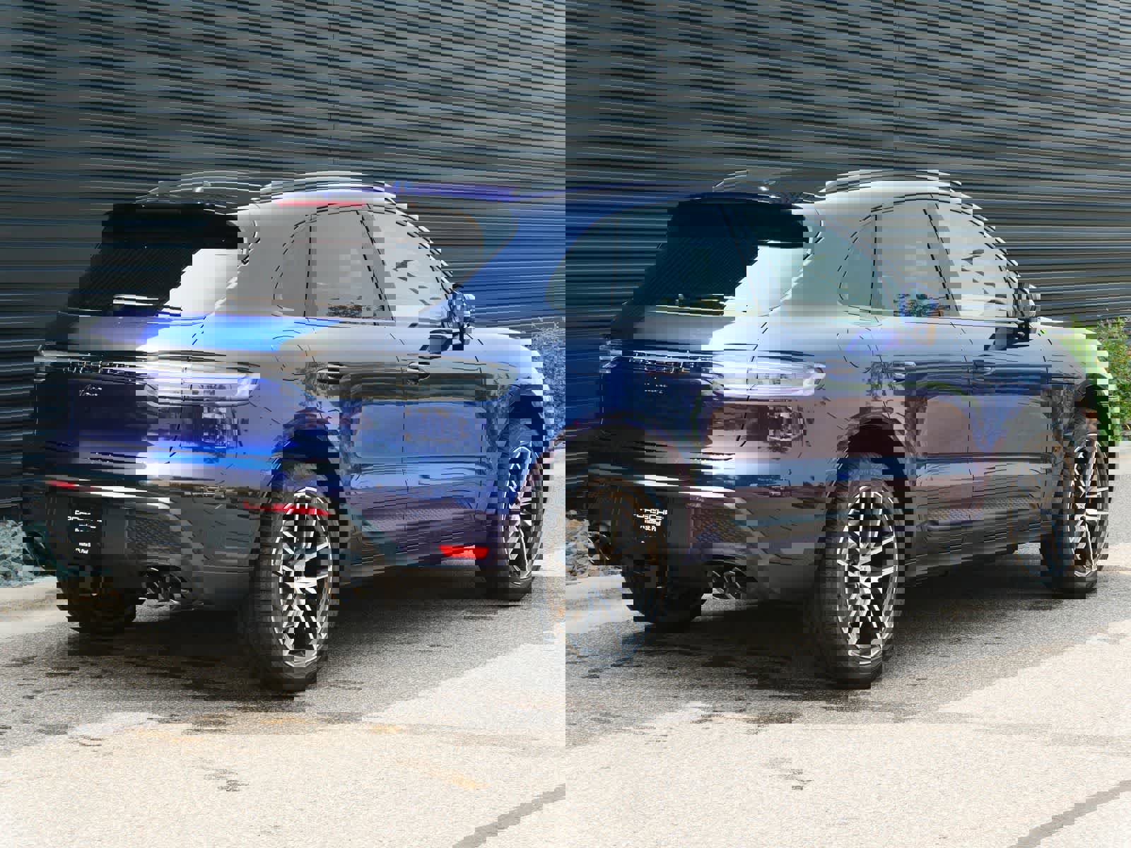 New 2025 Porsche Macan image 23