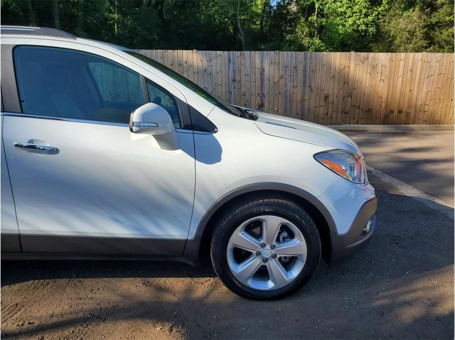 Used 2016 Buick Encore Leather FWD image 12
