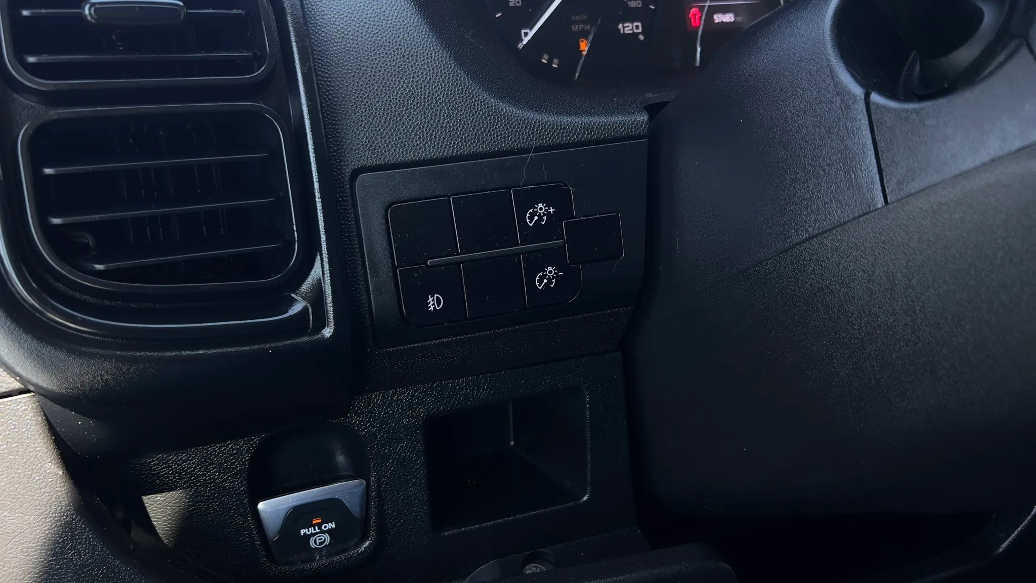 Used 2023 RAM ProMaster 3500 w/ Driver Convenience Group FWD image 30