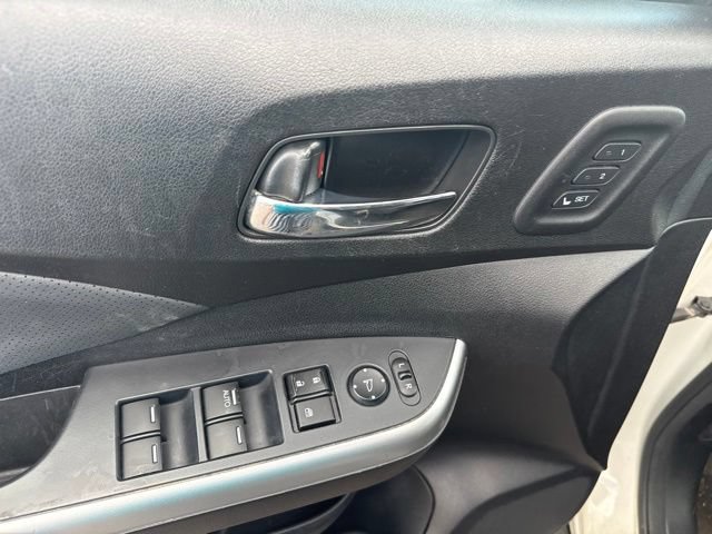 Used 2015 Honda CR-V Touring image 19