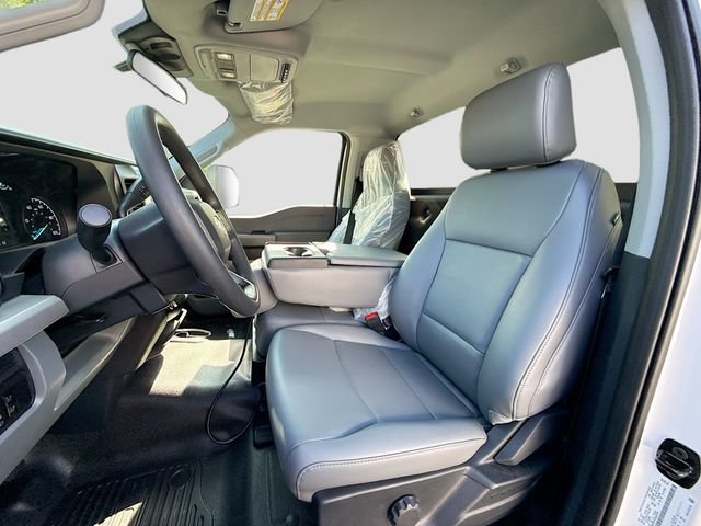 New 2026 Ford F550 4x4 Regular Cab Super Duty image 10