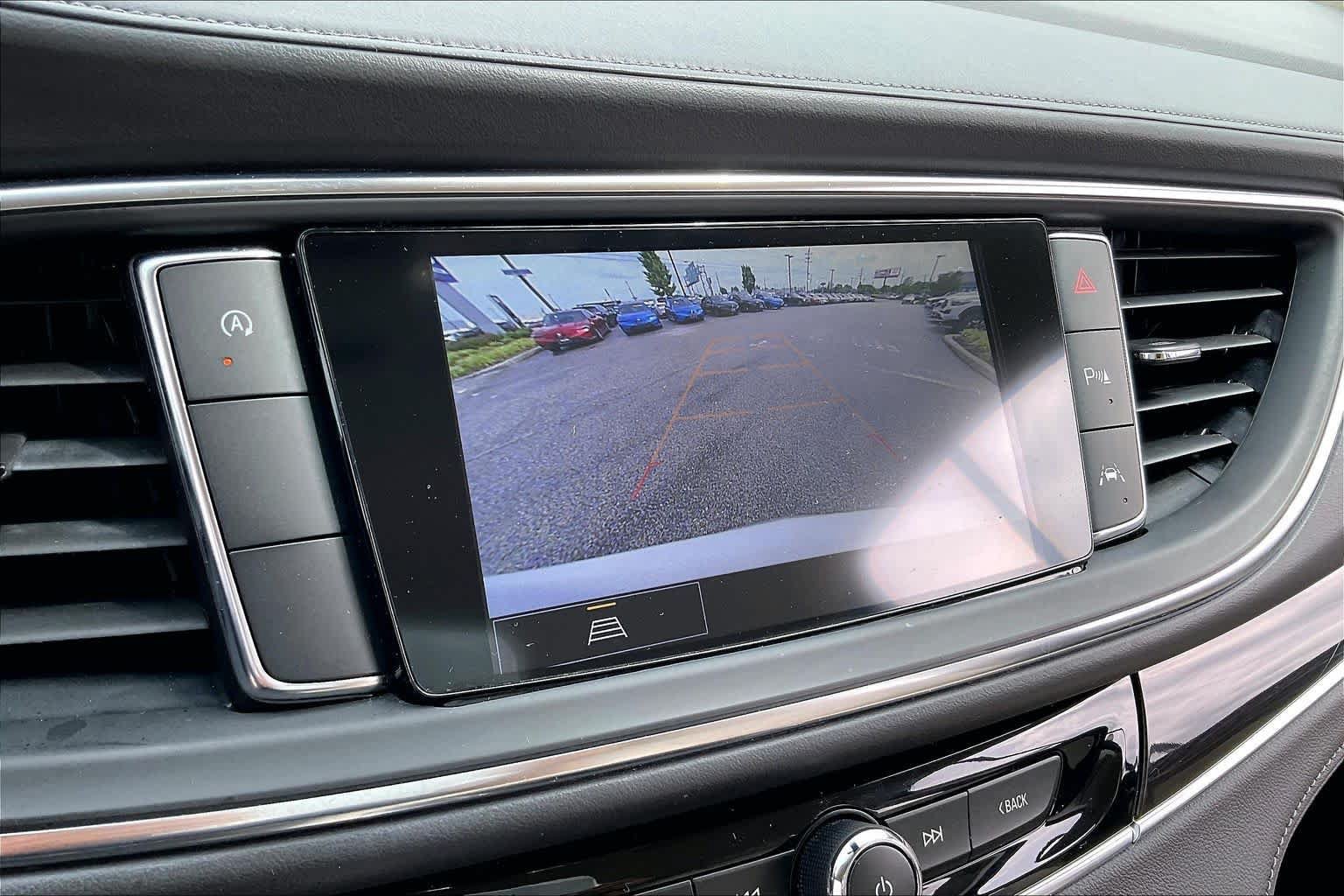 Used 2024 Buick Enclave Essence FWD image 53