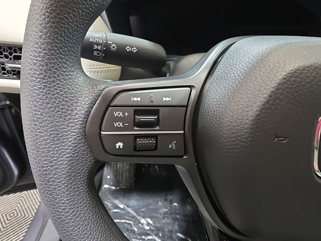 Used 2026 Honda HR-V LX image 25