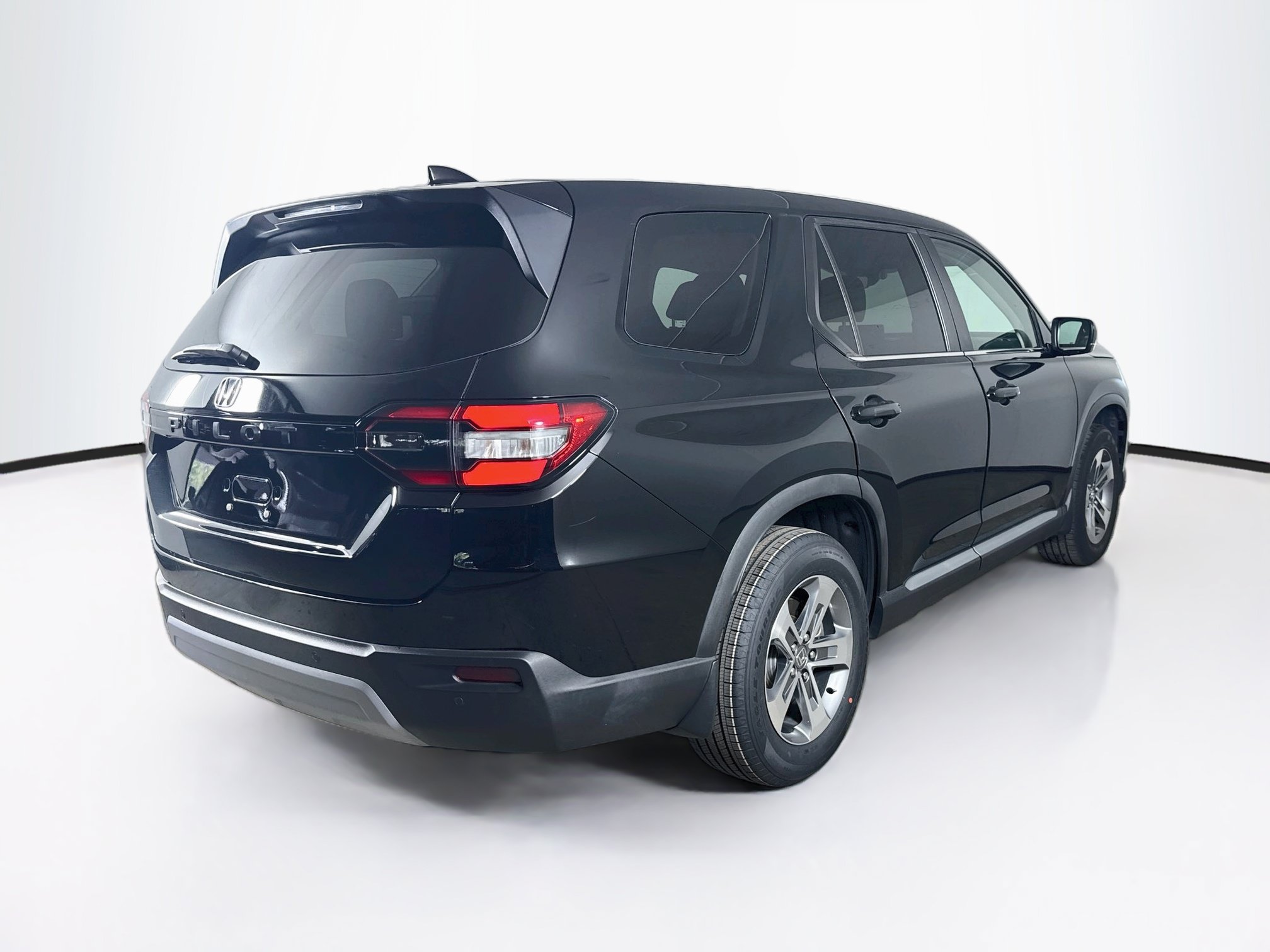 Certified 2023 Honda Pilot EX-L image 32
