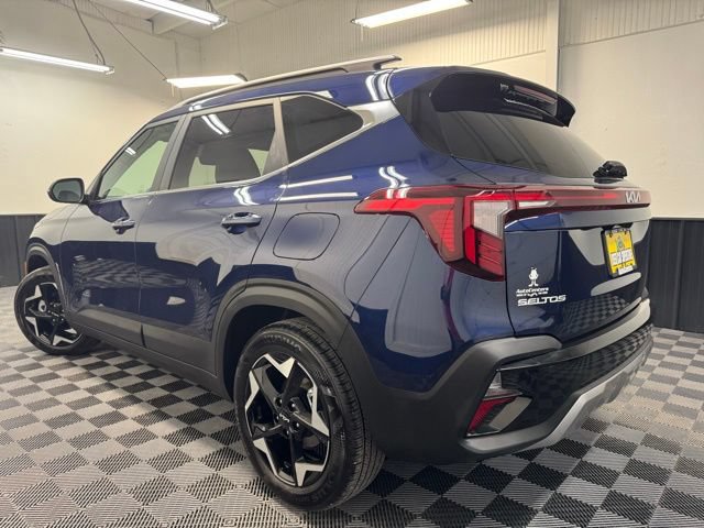 Used 2026 Kia Seltos EX FWD image 6