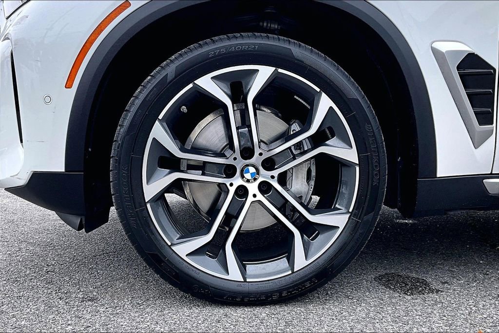 Used 2025 BMW X5 sDrive40i w/ Premium Package RWD image 34