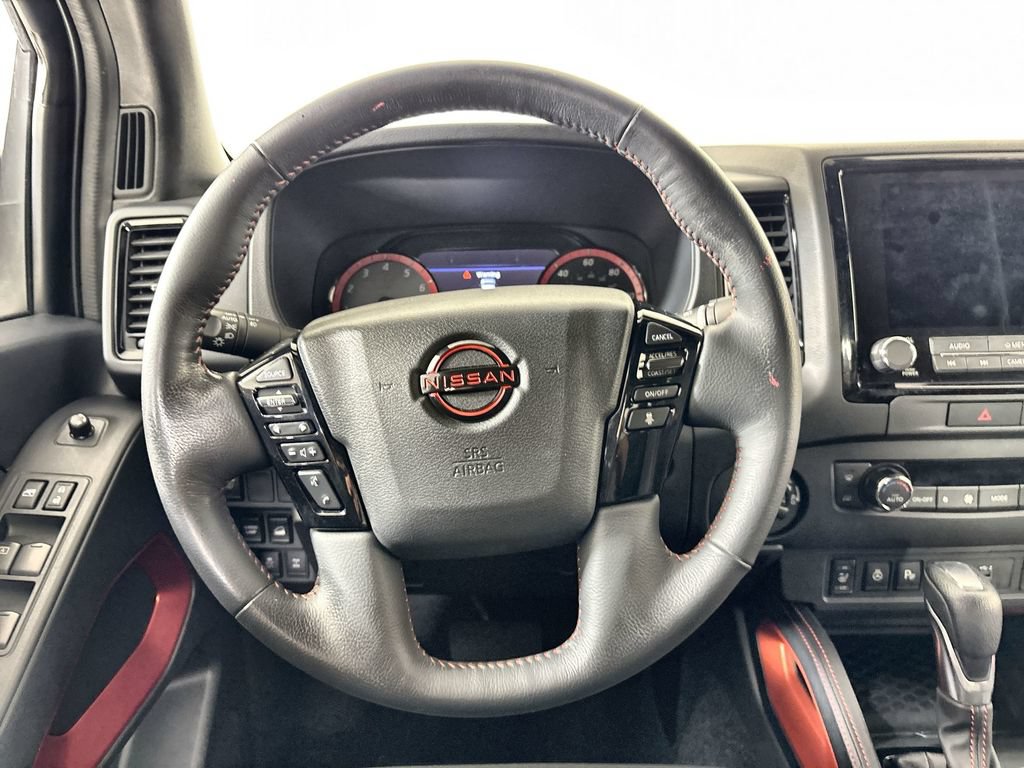 Used 2023 Nissan Frontier PRO-4X w/ Pro Convenience Package AWD/4WD image 11