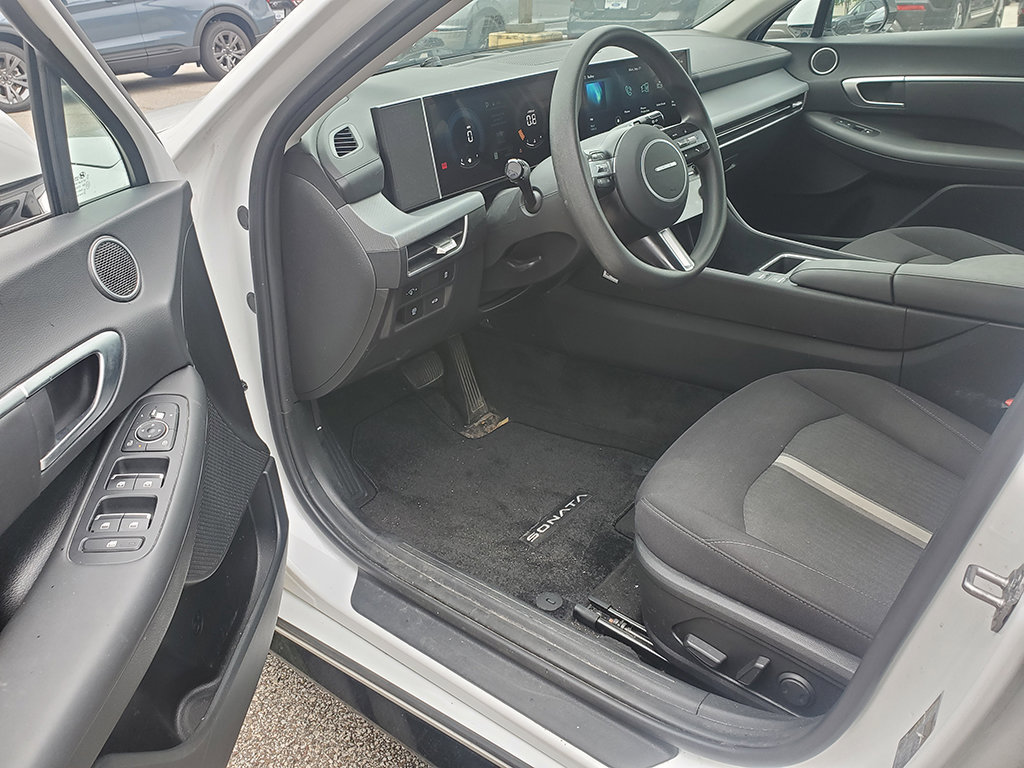 Used 2024 Hyundai Sonata SEL AWD/4WD image 6