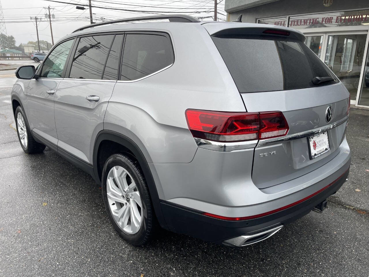 Used 2021 Volkswagen Atlas SE w/ Panoramic Sunroof Package image 5