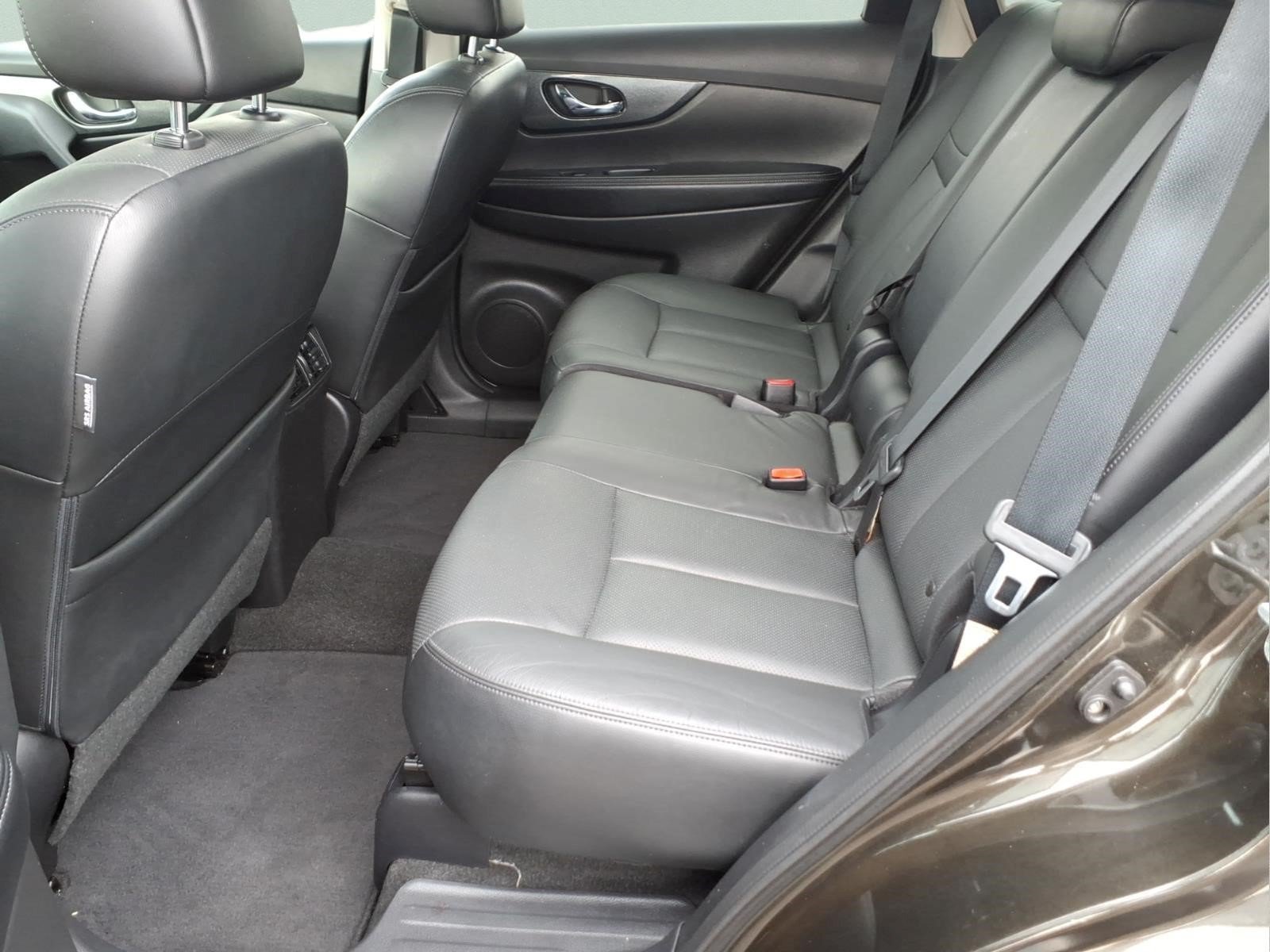 Used 2014 Nissan Rogue SL AWD/4WD image 22