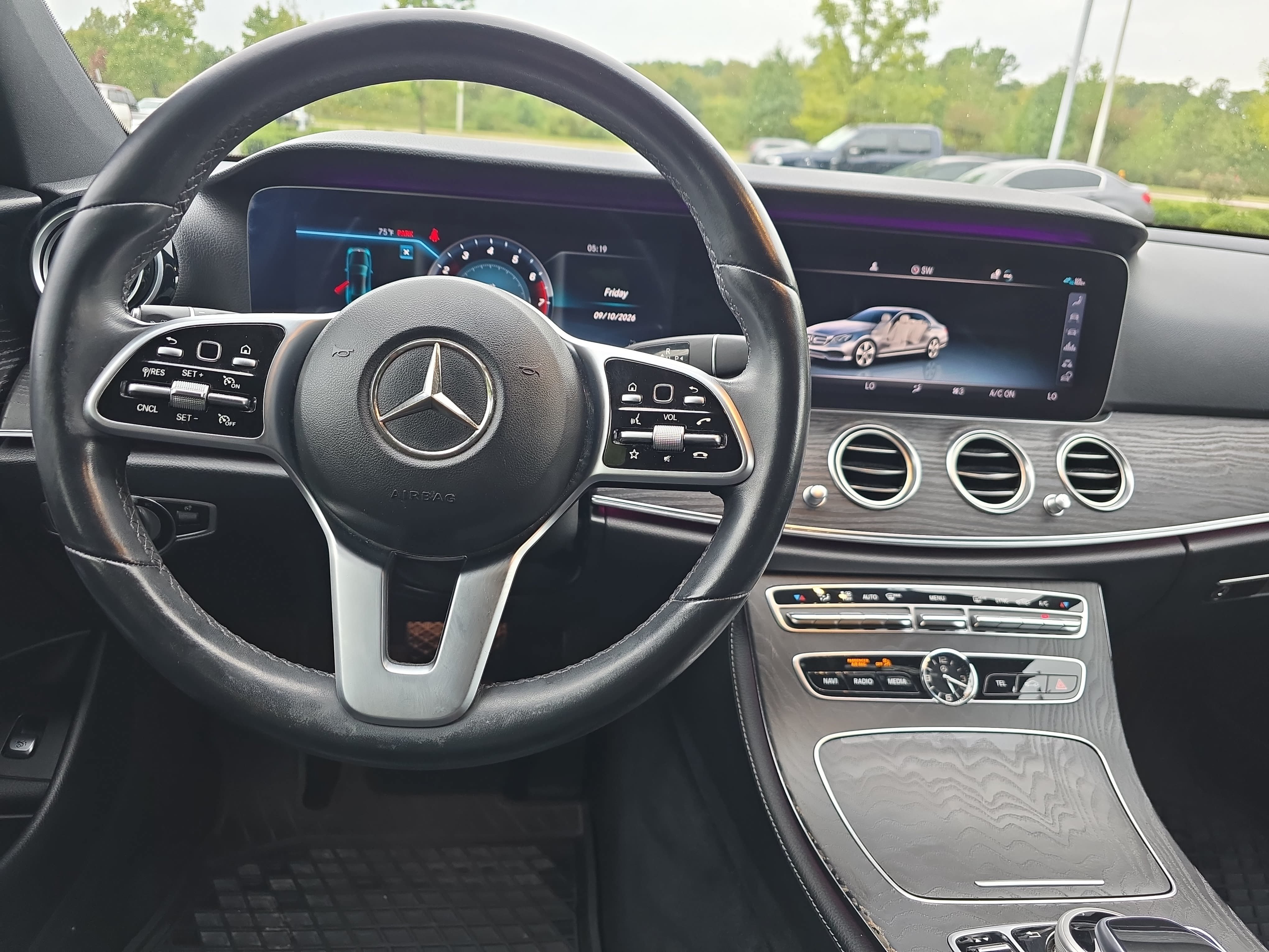 Used 2020 Mercedes-Benz E 350 Sedan image 15