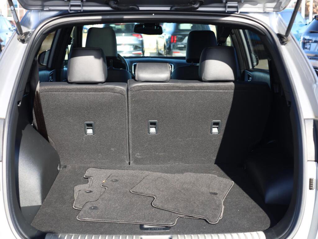 Used 2022 Kia Sportage Nightfall Edition w/ Nighfall AWD Premium Package image 20