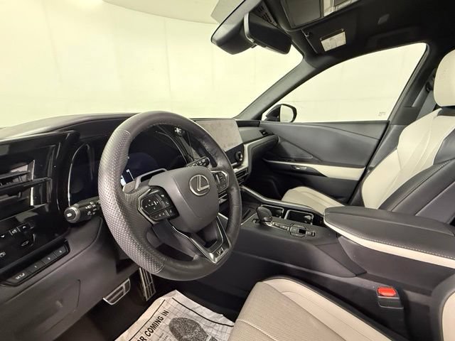 Certified 2026 Lexus TX 500h AWD w/ Technology Package image 7