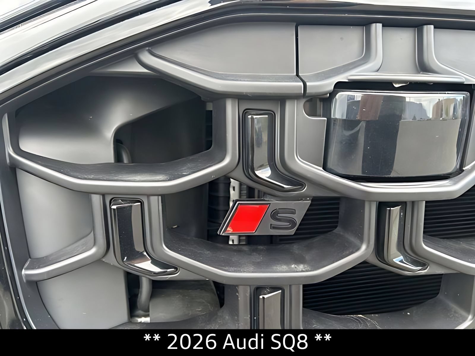 New 2026 Audi SQ8 Prestige AWD/4WD image 4