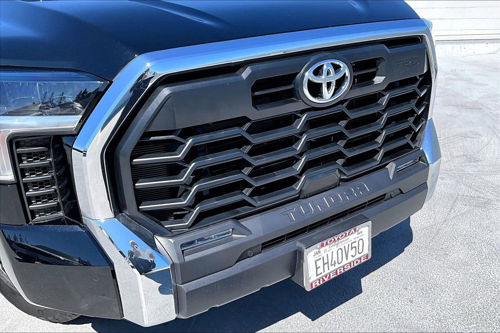Used 2026 Toyota Tundra SR5 w/ TRD Off-Road Package AWD/4WD image 32