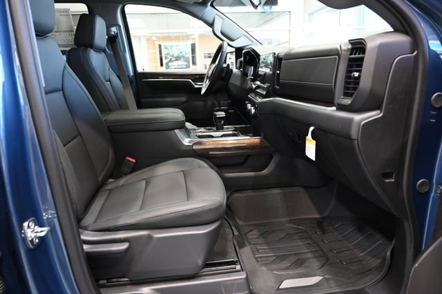 New 2026 GMC Sierra 1500 Elevation w/ Elevation Premium Package image 13