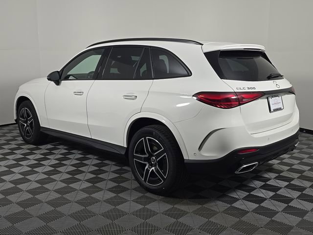 New 2026 Mercedes-Benz GLC 300 4MATIC image 3