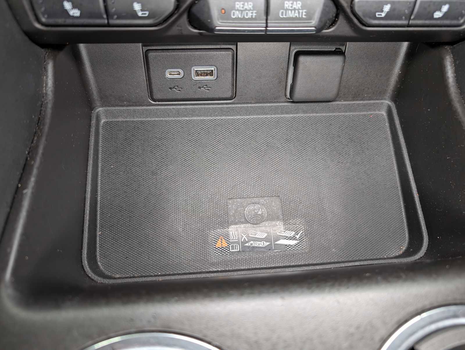 Used 2022 Chevrolet Tahoe RST w/ Sport Performance Package image 31