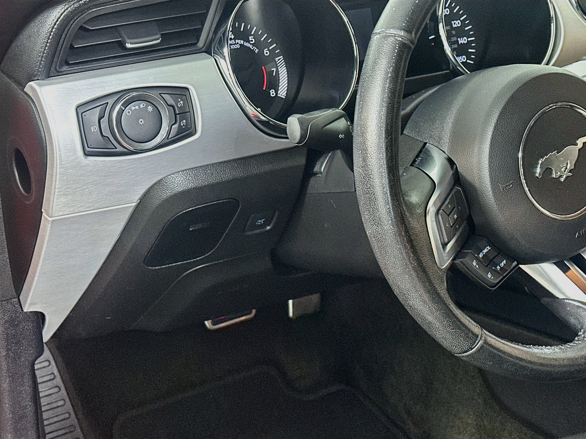 Used 2017 Ford Mustang Premium RWD image 16