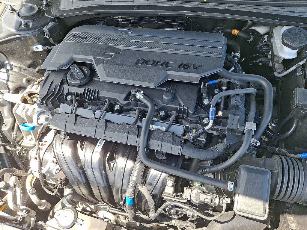 Used 2025 Hyundai Elantra Sport w/ Cargo Package FWD image 26
